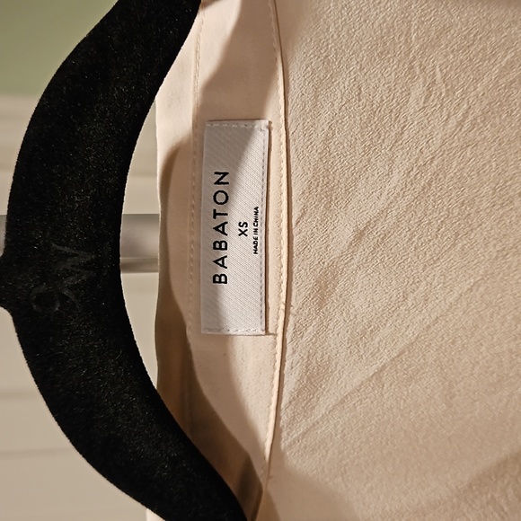 Artizia silk blouse - Picture 2 of 3